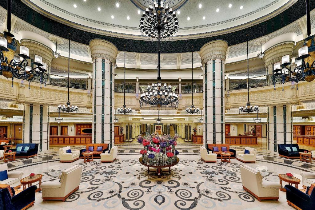 The Ritz-Carlton Jeddah: A 5-Star Oasis in Al-Hamra District