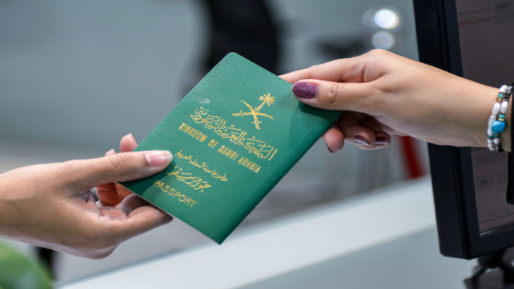 How to Obtain Saudi Citizenship as an Expat Professional